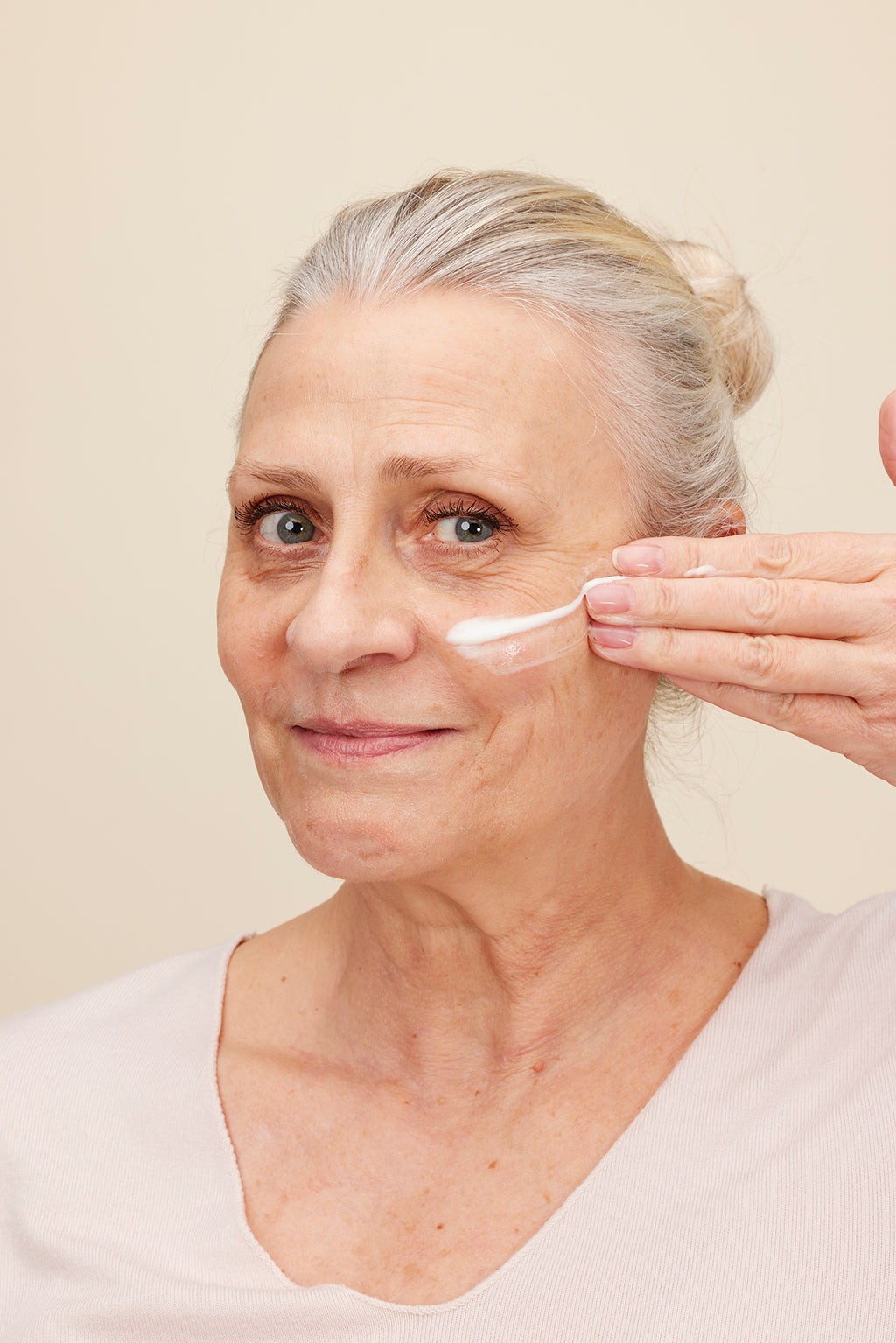 Crème hydratante visage – Peaux sensibles & barrière cutanée