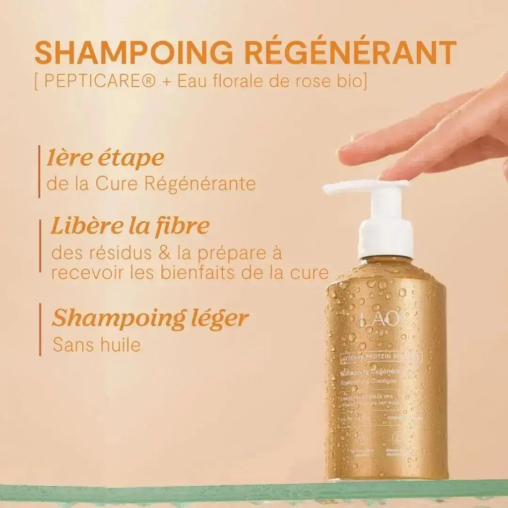 Main sur le flacon de shampoing régénérant LAO Care