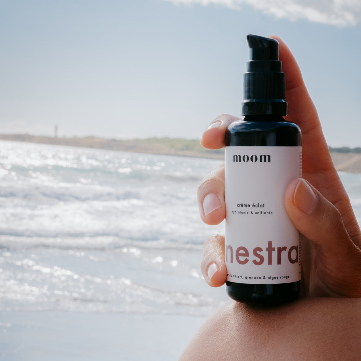 Crème hydratante bio éclat & unification – Ynestra