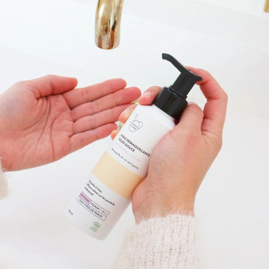 Huile démaquillante visage et yeux maquillage waterproof