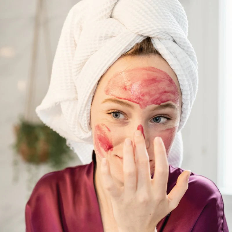 Masque peeling doux AHA & PHA – éclat & peaux sensibles
