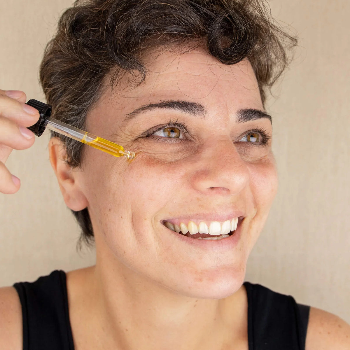 Sérum visage anti-âge naturel au bakuchiol – peau mature & sensible