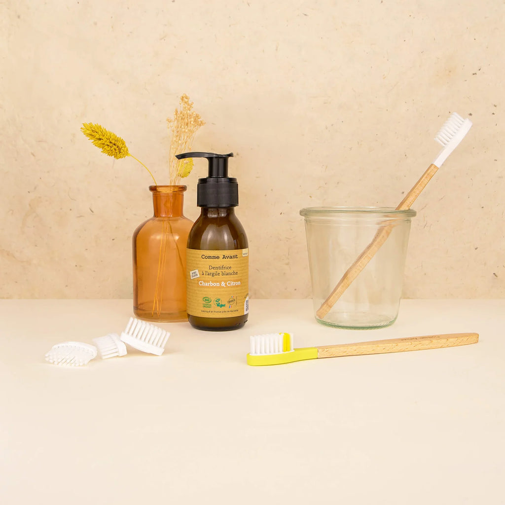 Brosse à dents adulte souple en bois rechargeable